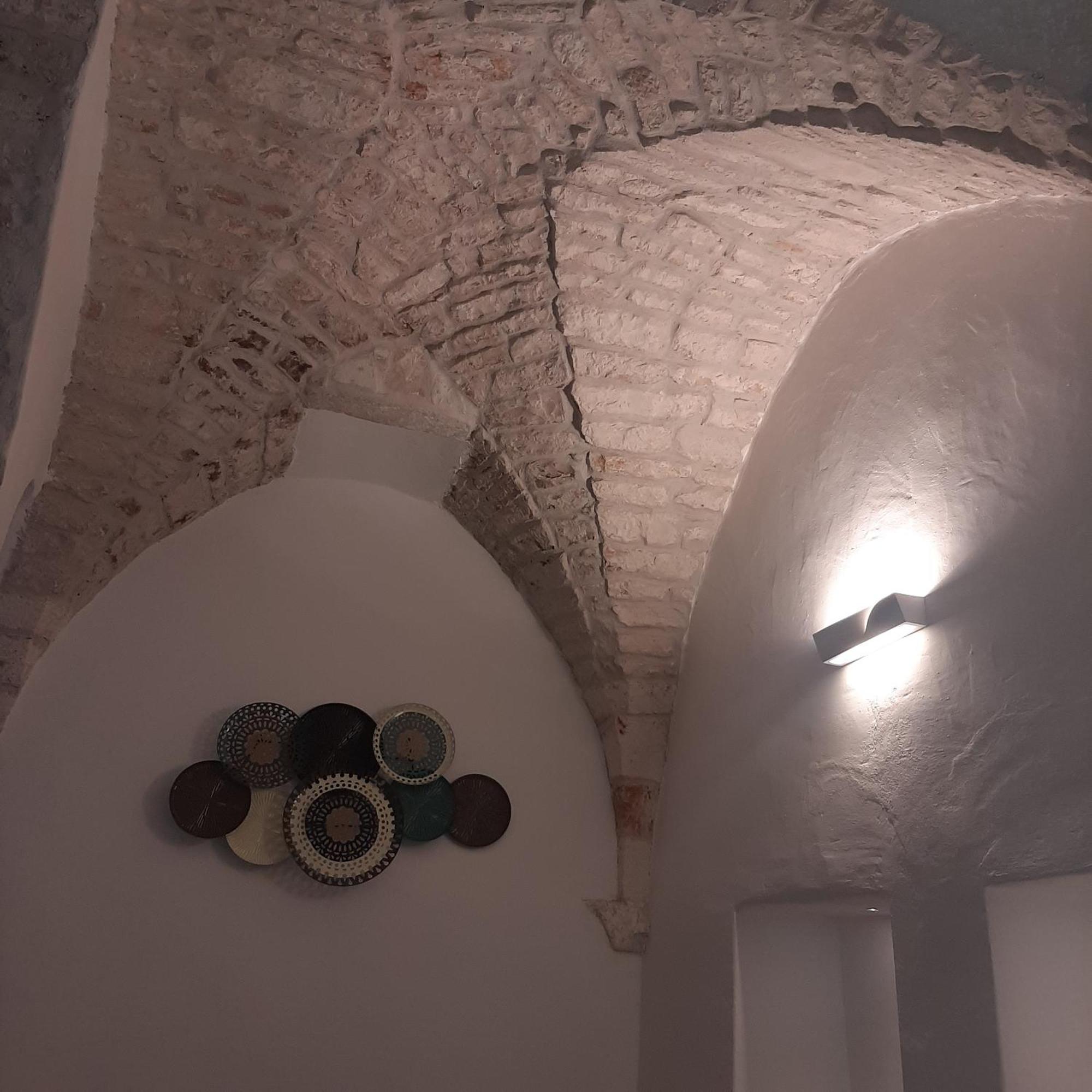 Dimora Lavinia Casa Vacanze Centro Storico Остуні Екстер'єр фото